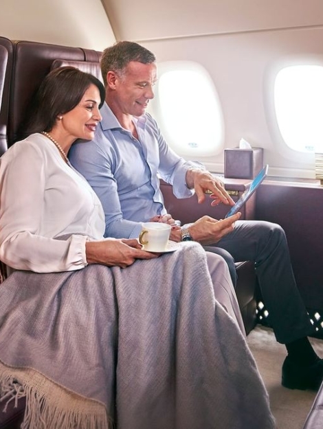 64589526fed042268f36577bdd799465-etihad-a380-first-class-residence-upgrade-2