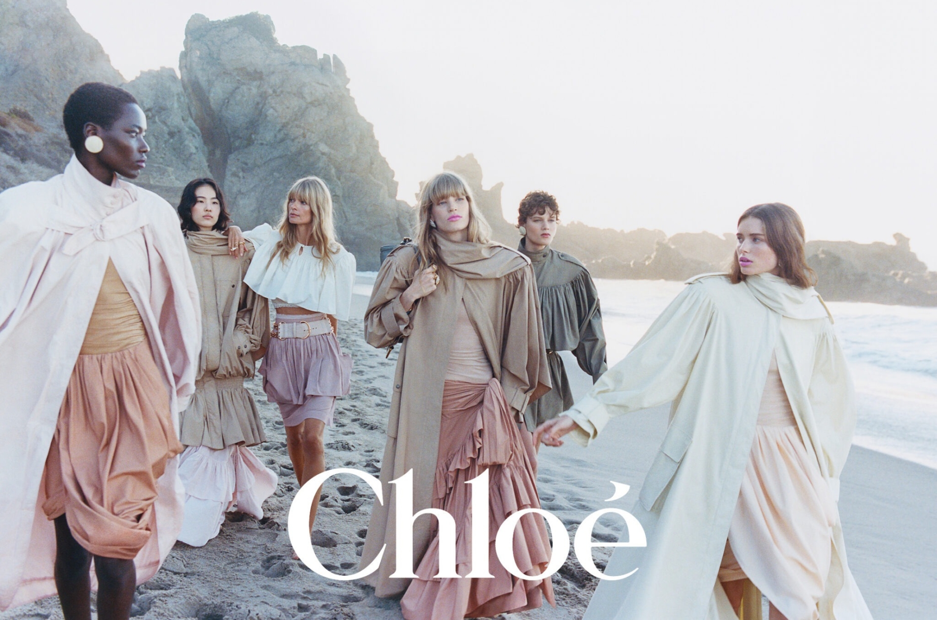 Chloe╠u-Summer-2026-Campaign-2-2048x1365
