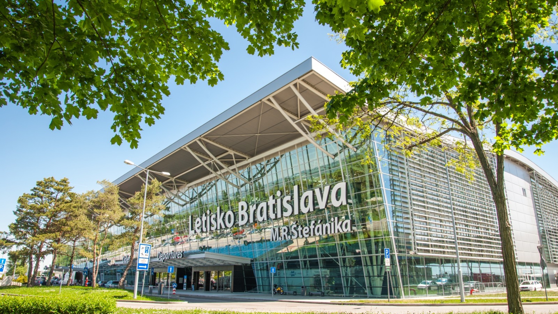 letisko bratislava